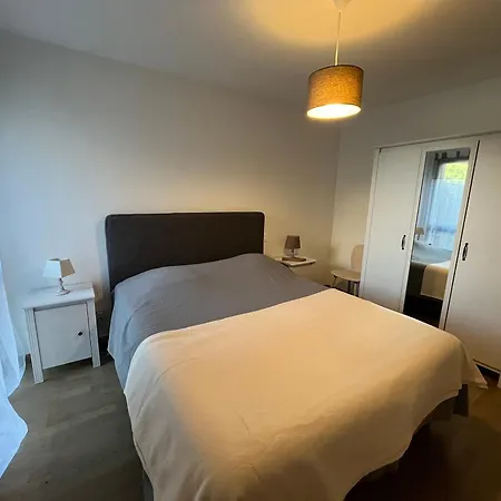 T3 A Avec Terrasse Et Parking Securise - Fr-1-374-233 *