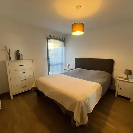 T3 A Avec Terrasse Et Parking Securise - Fr-1-374-233 Apartment *