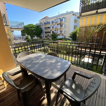 T3 A Avec Terrasse Et Parking Securise - Fr-1-374-233 Appartement *